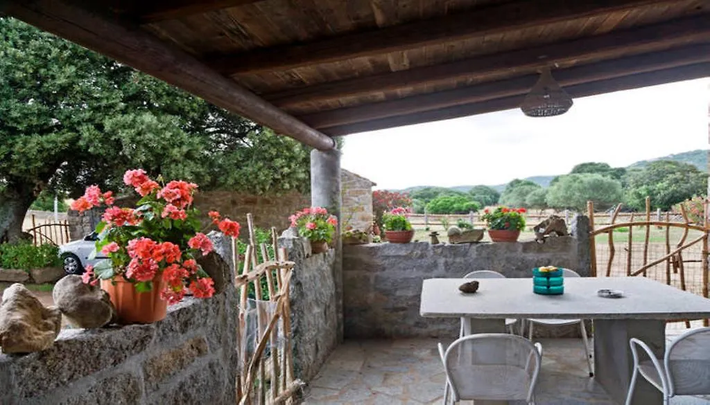 Stazzu Lu Malchesi Guest House Arzachena