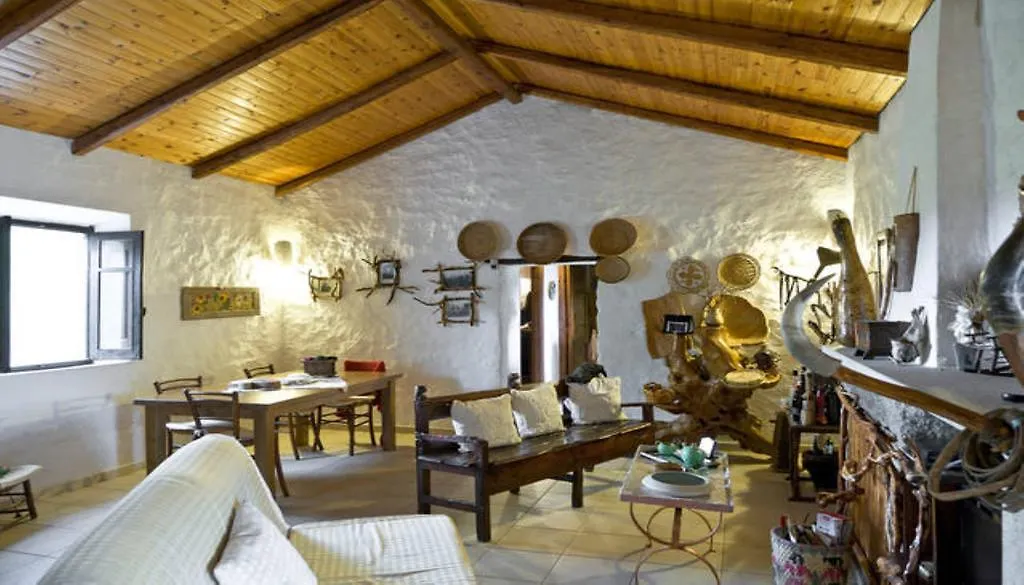 Stazzu Lu Malchesi Guest House Arzachena Italy